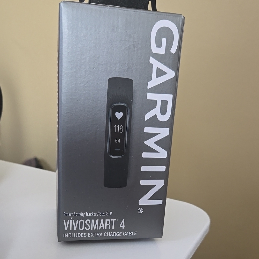 Garmin Vivosmart 4 Activity Tracker